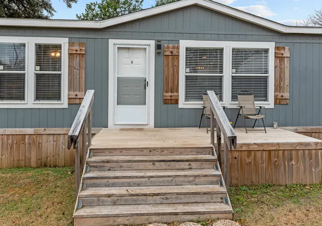 Photo 3 of Sale Pending at 135 Chisholm Pass, Whitney, TX 76692 | MLS# 21138306 | Listing updated on 2026-08-17