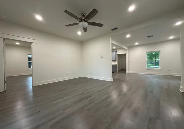 Homes for sale in Sulphur Springs, TX | 907 Davis St S, Sulphur Springs, TX 75482 | MLS# 21137912