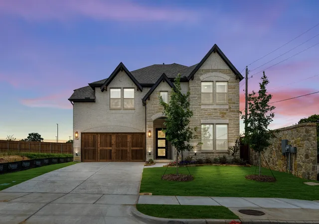 Photo 2 of Single family home for sale at 2300 Legacy Oaks Ln, Bedford, TX 76021 | MLS# 21139035 | Listing updated on 2026-10-07