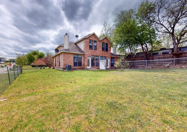 Photo 28 of Sale Pending at 8000 Arbor Ave, Fort Worth, TX 76116 | MLS# 21139067 | Listing updated on 2026-07-17