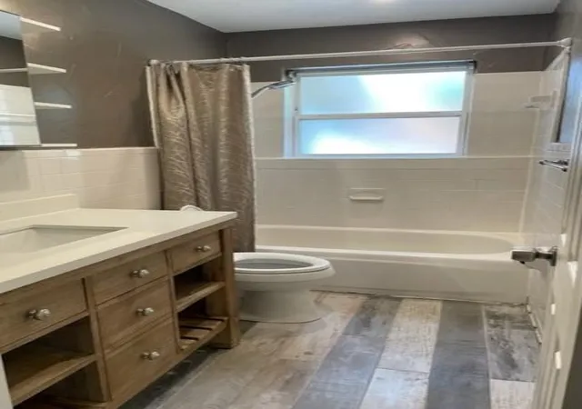 Photo 4 of Single family home for sale at 446 Highland, Richardson, TX 75081 | MLS# 21139126 | Listing updated on 2026-08-20