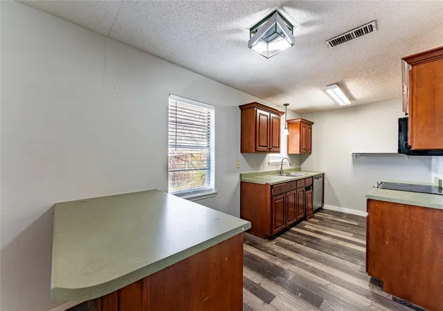 Homes for sale in Paris, TX | 980 29Th St Se, Paris, TX 75460 | MLS# 21140999