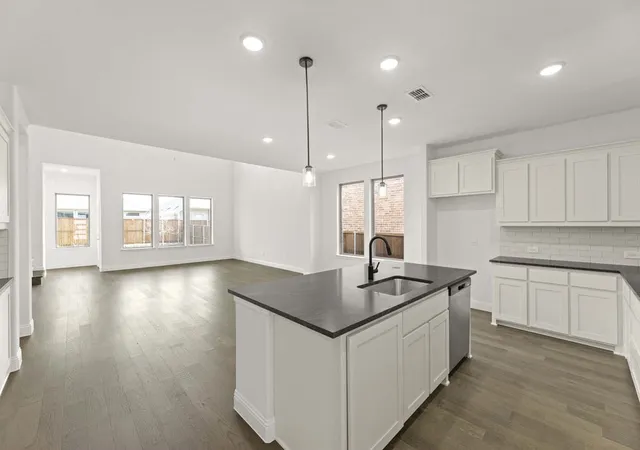 Photo 3 of Single family home for sale at 3506 Honeysuckle Holw, Melissa, TX 75454 | MLS# 21141311 | Listing updated on 2026-09-17