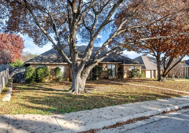 Homes for sale in Duncanville, TX | 1331 Briarmeade Dr, Duncanville, TX 75137 | MLS# 21141547