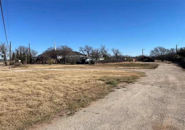 8th image of 5619 Buffalo Gap Rd, Abilene, TX 79606 | MLS# 21141625