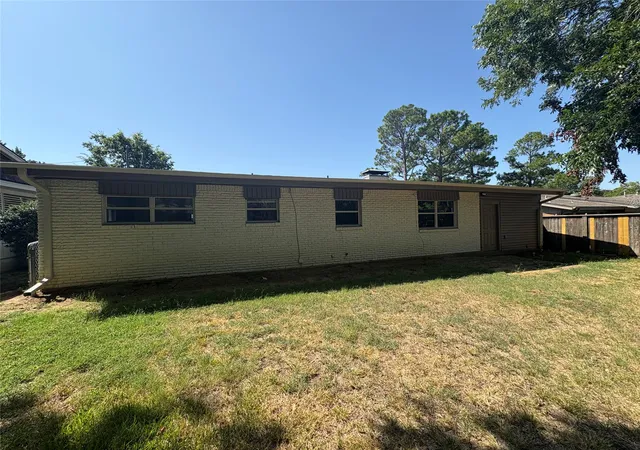 Homes for sale in Sherman, TX | 425 W Lamberth Rd, Sherman, TX 75092 | MLS# 21141776