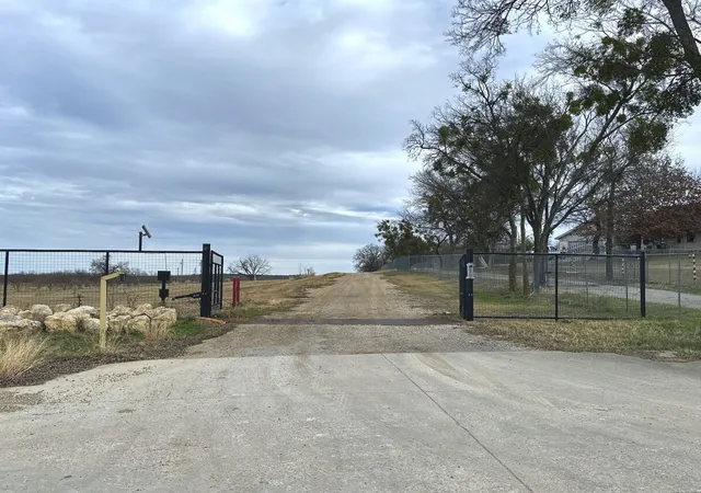 Photo 2 of Land for sale at 210 N Hurst Rd, Burleson, TX 76028 | MLS# 21141012 | Listing updated on 2026-08-18