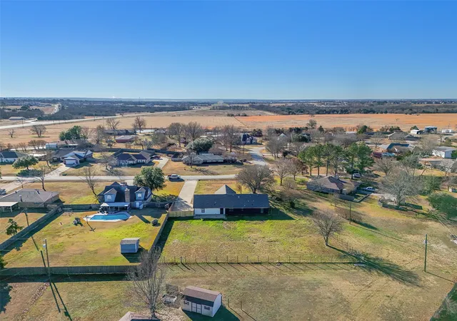 Homes for sale in Pottsboro, TX | 137 S Meadowbrook Dr, Pottsboro, TX 75076 | MLS# 21139065