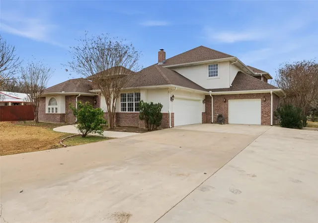 Homes for sale in Jonesboro, TX | 11645 N State Hwy 36, Jonesboro, TX 76538 | MLS# 21142187