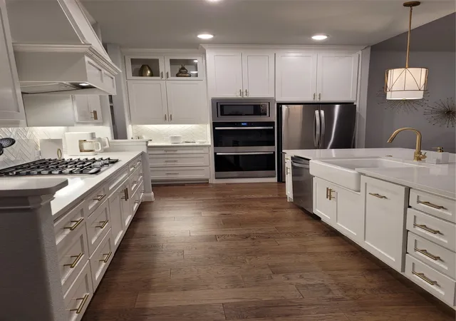 Photo 3 of Sale Pending at 8517 Campbell Dr, Rowlett, TX 75089 | MLS# 21142356 | Listing updated on 2026-09-29