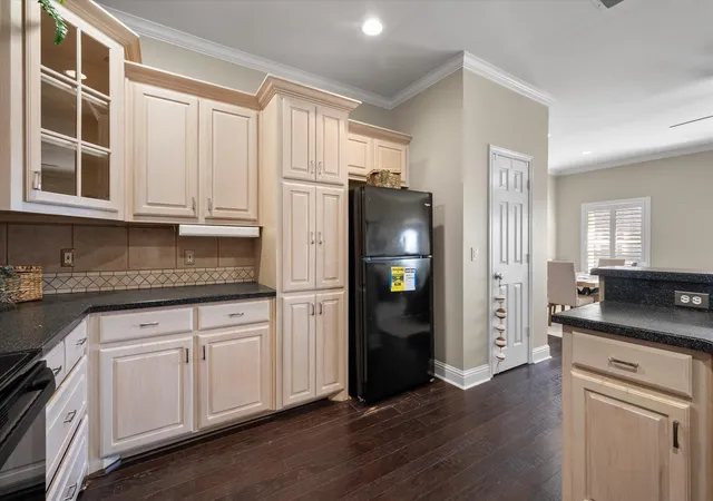 Homes for sale in Corsicana, TX | 603 W 6Th Ave #203, Corsicana, TX 75110 | MLS# 21139305