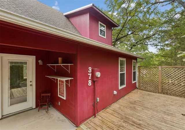 Photo 2 of Single family home for sale at 378 Eastshore Dr, Wills Point, TX 75169 | MLS# 21137022 | Listing updated on 2026-09-29