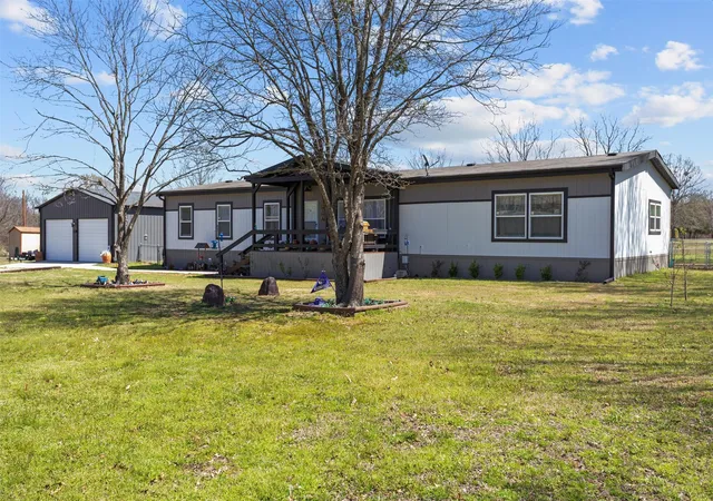 Homes for sale in Yantis, TX | 254 County Road 1727, Yantis, TX 75497 | MLS# 21140890
