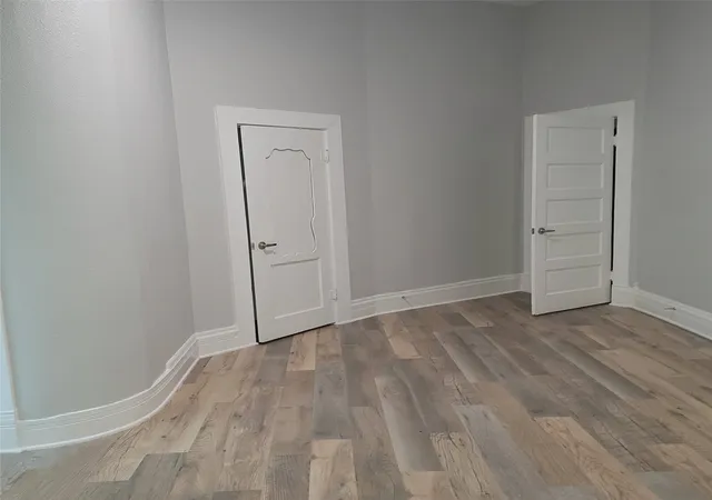 Photo 2 of Single family home for sale at 1325 W 13Th Ave, Corsicana, TX 75110 | MLS# 21142923 | Listing updated on 2026-08-31