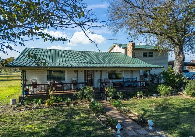 Homes for sale in Decatur, TX | 117 County Road 2646, Decatur, TX 76234 | MLS# 21142968