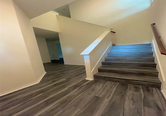 Photo 3 of Single family home for sale at 103 E 15th St, Bonham, TX 75418 | MLS# 21141440 | Listing updated on 2026-07-19