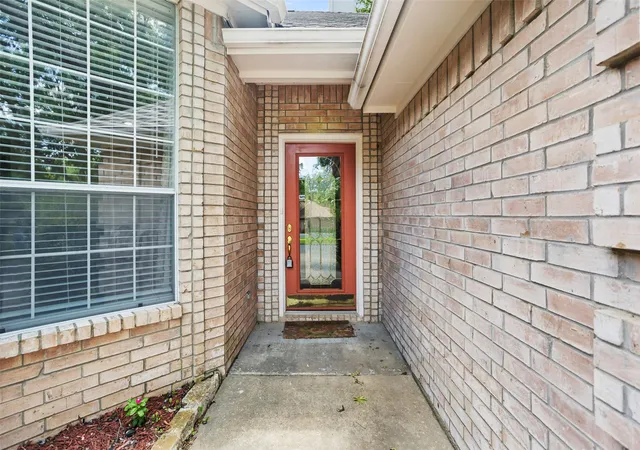Photo 2 of Sale Pending at 5522 Wedgefield Rd, Granbury, TX 76049 | MLS# 21143212 | Listing updated on 2026-07-16