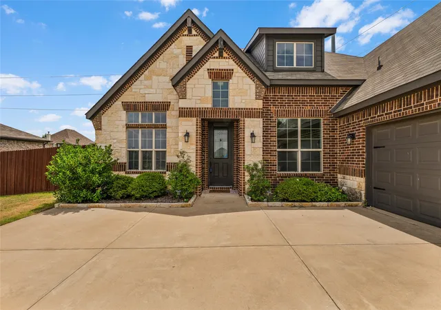 Photo 1 of Single family home for sale at 1441 Grassy Meadows Dr, Joshua, TX 76058 | MLS# 21142727 | Listing updated on 2026-08-19