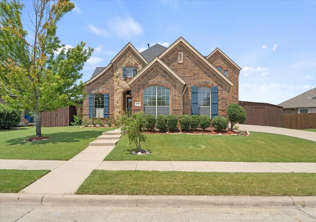 Photo 3 of Single family home for sale at 633 Stevenson Dr, Fate, TX 75087 | MLS# 21143485 | Listing updated on 2026-08-19