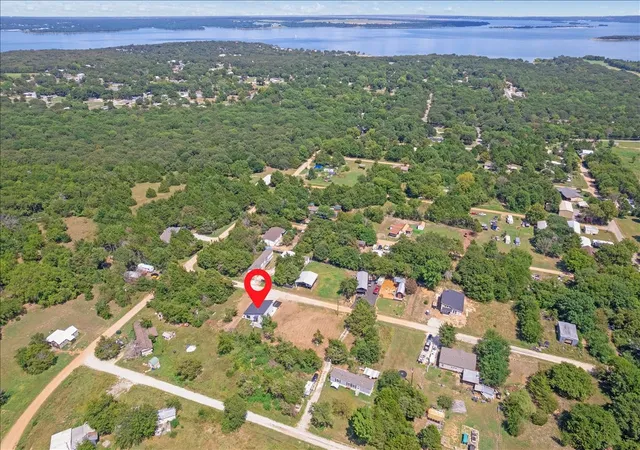Photo 33 of Single family home for sale at 34 Morning View Dr, Gordonville, TX 76245 | MLS# 21143587 | Listing updated on 2026-07-10