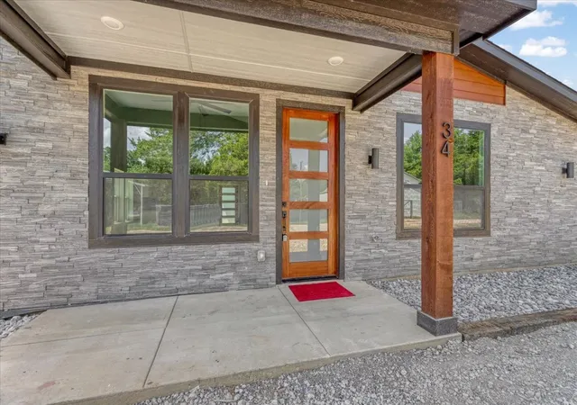 Photo 3 of Single family home for sale at 34 Morning View Dr, Gordonville, TX 76245 | MLS# 21143587 | Listing updated on 2026-07-10