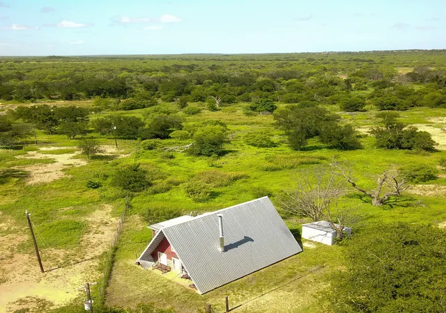 Photo 4 of Single family home for sale at 410 County Road 433, Mullin, TX 76864 | MLS# 21143622 | Listing updated on 2026-09-22