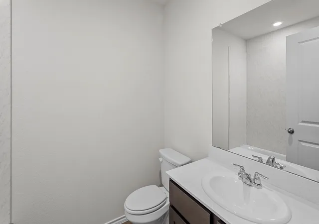 Photo 3 of Single family home for sale at 3303 Spaulding Dr, Paris, TX 75460 | MLS# 21143900 | Listing updated on 2026-08-28
