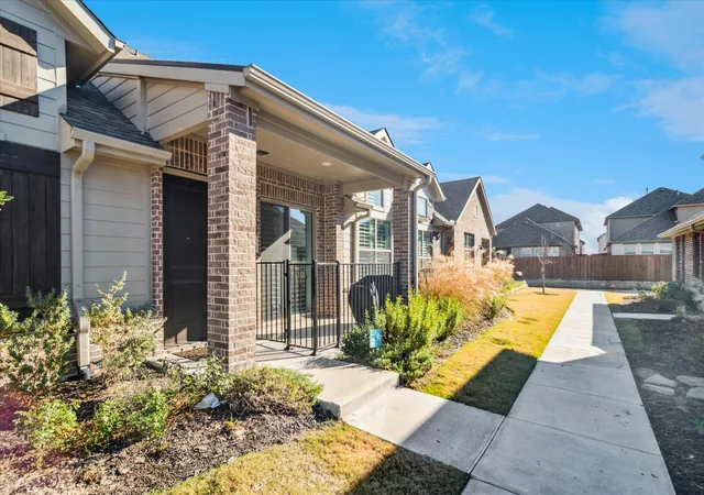 Townhouse for sale at 2805 Concord Dr, Wylie, TX 75098 | MLS# 21144021