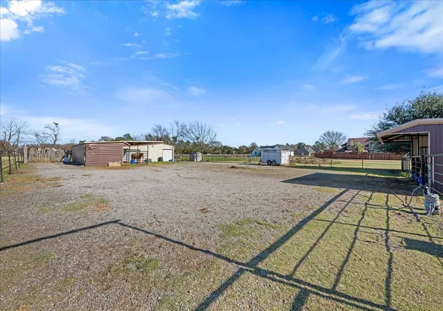 Homes for sale in Combine, TX | 550 Fm 1389 S, Combine, TX 75159 | MLS# 21144094