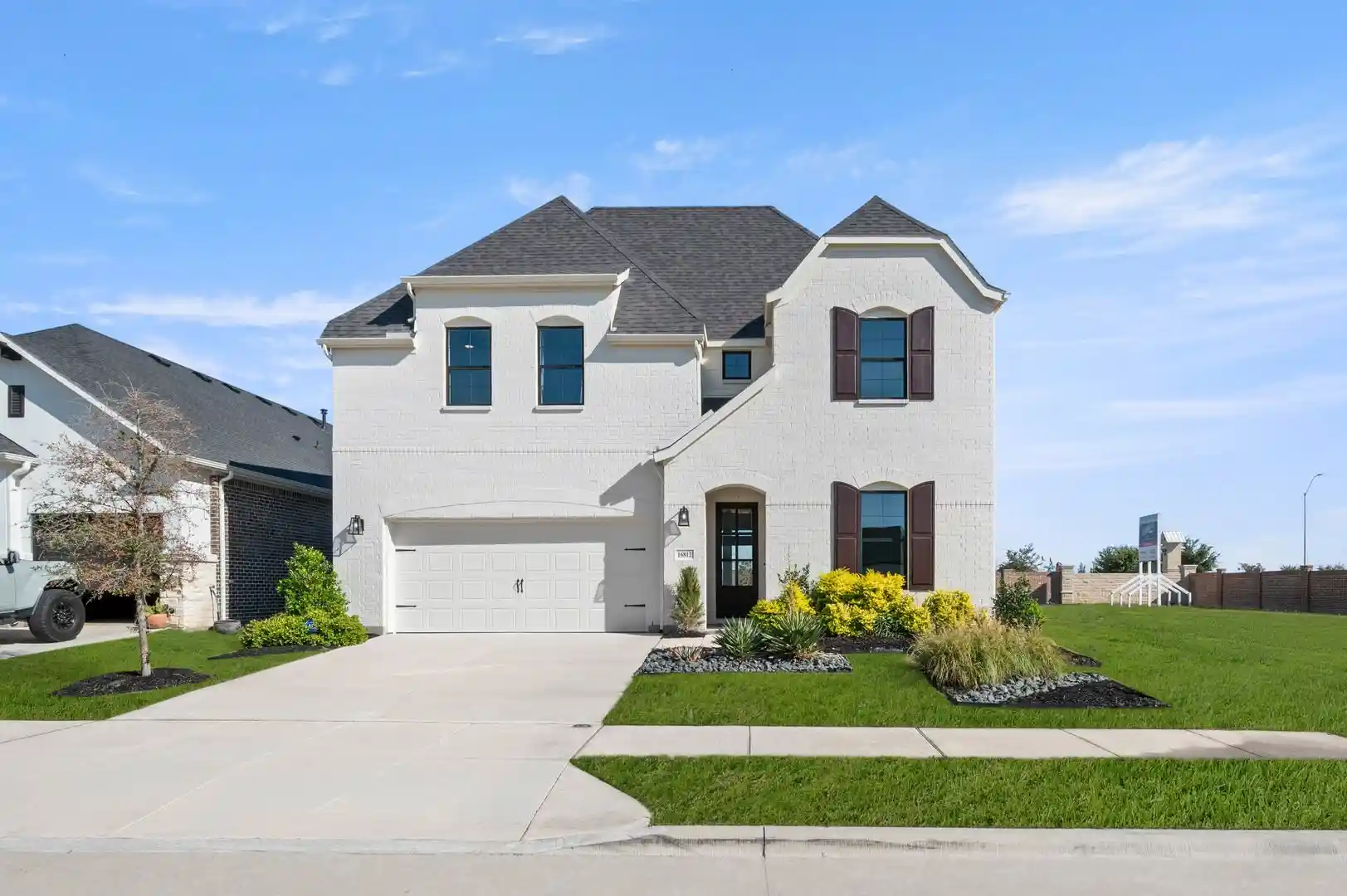 Photo 1 of Single family home for sale at 16812 Eastern Red Blvd Blvd, Justin, TX 76247 | MLS# 21144265 | Listing updated on 2026-10-28