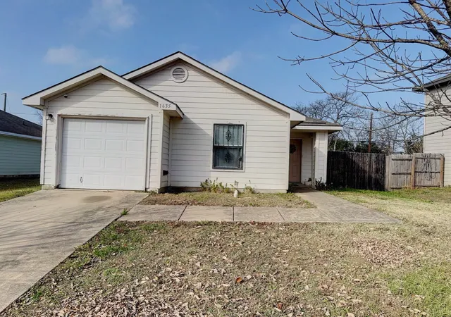 Photo 1 of Single family home for sale at 1635 Red Cloud Dr, Dallas, TX 75217 | MLS# 21144448 | Listing updated on 2026-08-04