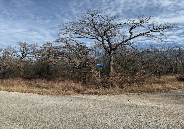 Photo 1 of Land for sale at 0 Miller Ct, Runaway Bay, TX 76426 | MLS# 21144504 | Listing updated on 2026-08-18