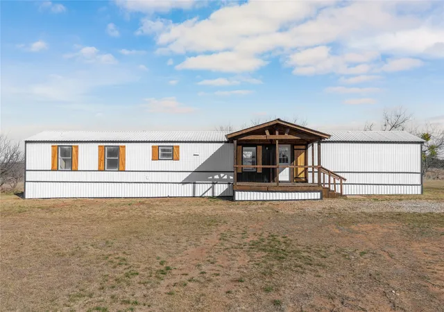 Homes for sale in Brownwood, TX | 3393 Doe Trl, Brownwood, TX 76801 | MLS# 21143870