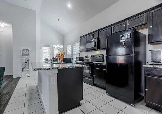 Homes for sale in Fort Worth, TX | 3222 Roosevelt Ave, Fort Worth, TX 76106 | MLS# 21145331