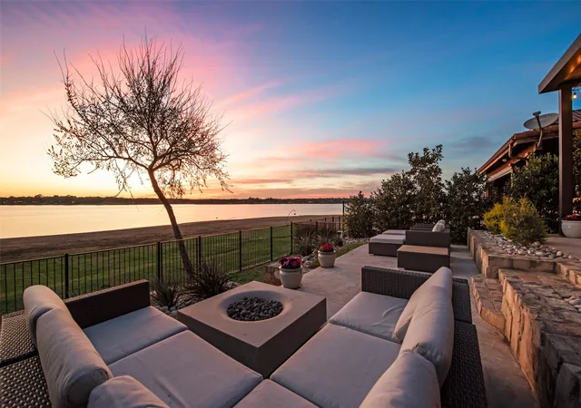 Photo 2 of Sale Pending at 10013 Lakeside Dr, Fort Worth, TX 76179 | MLS# 21144740 | Listing updated on 2026-07-24