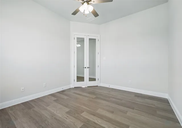 5th image of 307 Trinity Ct, Shady Shores, TX 76208 | MLS# 21145568