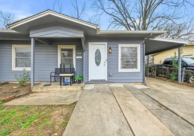 3rd image of 1818 Reever St, Arlington, TX 76010 | MLS# 21145584