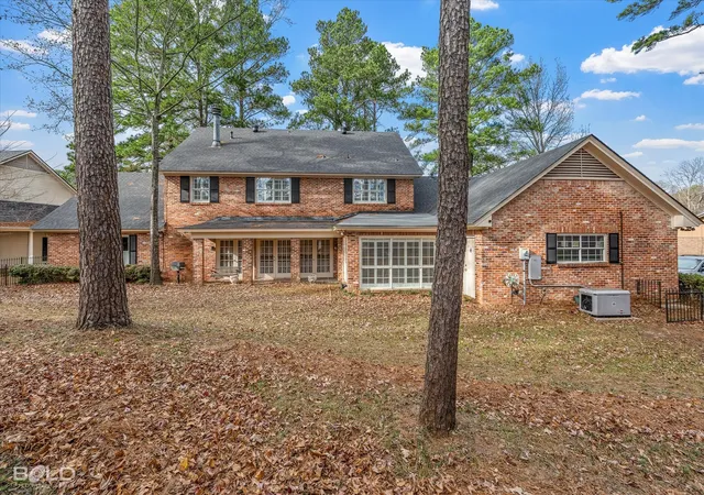 Photo 2 of Single family home for sale at 8621 E Wilderness Wy, Shreveport, LA 71106 | MLS# 21145528 | Listing updated on 2026-08-27
