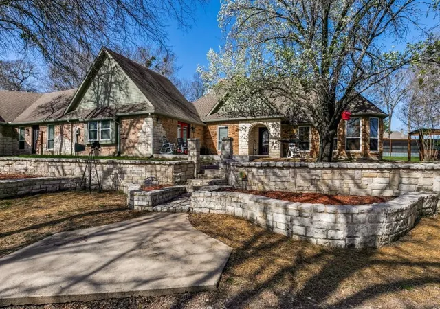 Photo 1 of Sale Pending at 5440 Business 78, Nevada, TX 75173 | MLS# 21146155 | Listing updated on 2026-07-17