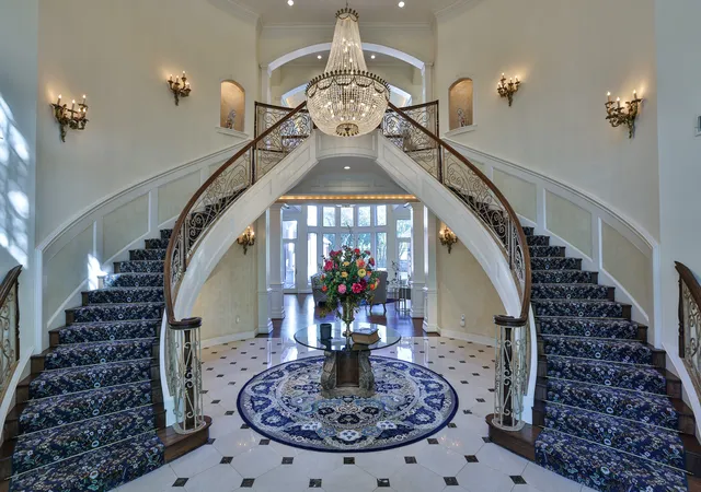 Photo 3 of Mansion for sale at 6805 Laurel Valley Dr, Fort Worth, TX 76132 | MLS# 21145608 | Listing updated on 2026-07-13