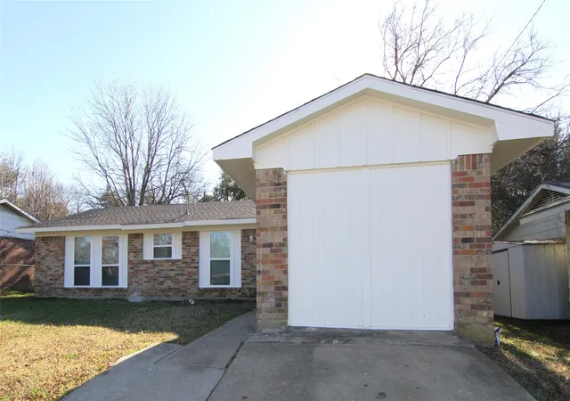 1st image of 9830 Bluffcreek Dr, Dallas, TX 75227 | MLS# 21146444