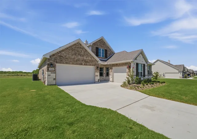 Homes for sale in Valley View, TX | 810 County Road 200, Valley View, TX 76272 | MLS# 21146771