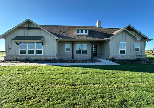 Single family home for sale at 780 County Road 200, Valley View, TX 76272 | MLS# 21146790