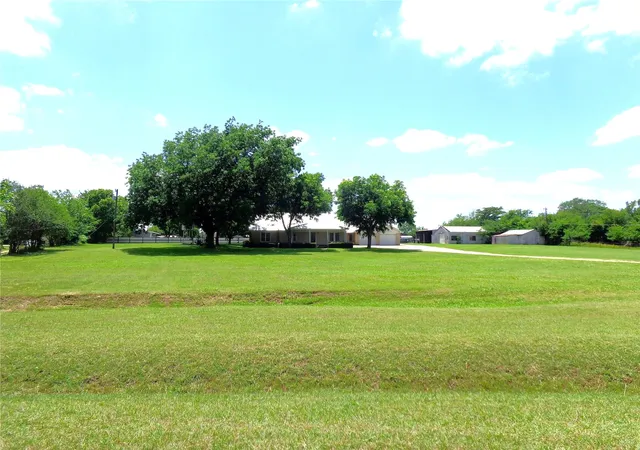 Photo 3 of Sale Pending at 1717 Pipeline Rd, Cleburne, TX 76033 | MLS# 21147294 | Listing updated on 2026-07-15
