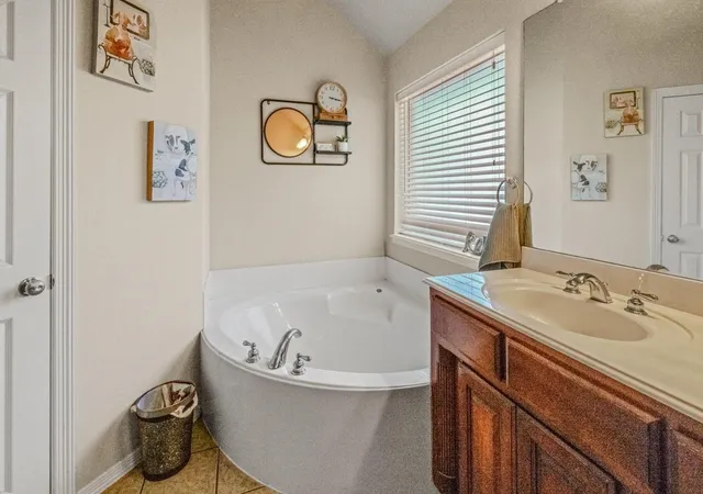 4th image of 9430 W Hwy 199, Poolville, TX 76487 | MLS# 21147332