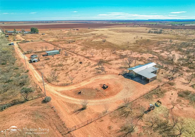 Photo 1 of Manufactured home for sale at 310 Fm 1085, Trent, TX 79561 | MLS# 21147795 | Listing updated on 2026-07-21
