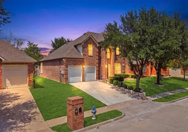Photo 1 of Single family home for sale at 2409 Tahoe Ln, Denton, TX 76210 | MLS# 21148020 | Listing updated on 2026-08-17