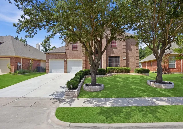 Photo 3 of Single family home for sale at 2409 Tahoe Ln, Denton, TX 76210 | MLS# 21148020 | Listing updated on 2026-09-22