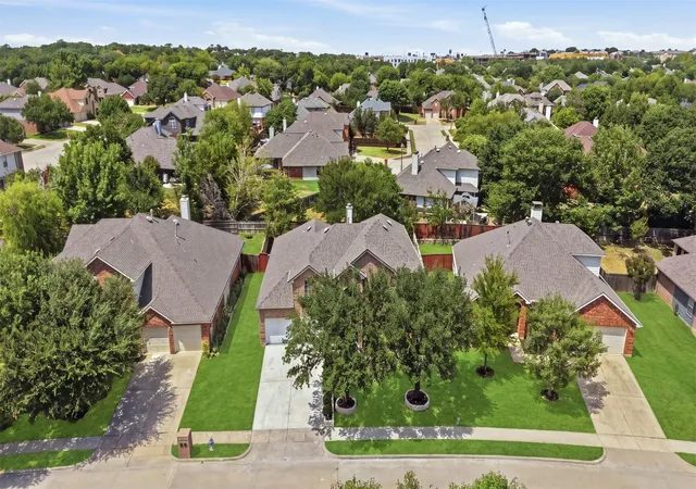 Photo 4 of Single family home for sale at 2409 Tahoe Ln, Denton, TX 76210 | MLS# 21148020 | Listing updated on 2026-09-22