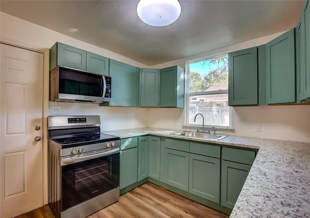 Photo 2 of Single family home for sale at 1908 Division St, Greenville, TX 75401 | MLS# 21148036 | Listing updated on 2026-08-17
